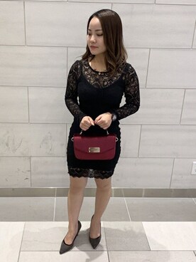 「Guess（ゲス）のアイテム（アクセサリー）」を使った、GUESS JAPANさん（レディース・156cm）の秋コーディネート
