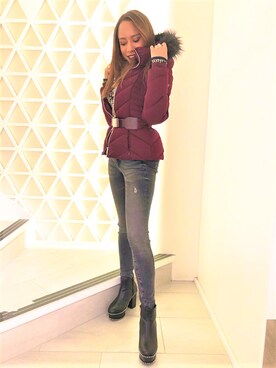「Guess（ゲス）のアイテム（ダウンジャケット/コート）」を使った、GUESS JAPANさん（レディース・161cm）の秋コーディネート