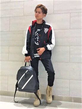 「Guess（ゲス）のアイテム（その他アウター）」を使った、GUESS JAPANさん（メンズ・168cm）の秋コーディネート