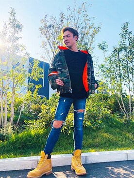 「Guess（ゲス）のアイテム（ブルゾン）」を使った、GUESS JAPANさん（メンズ・170cm）の秋コーディネート