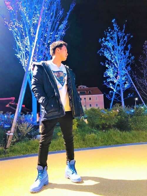 Guess（ゲス）の「FAUX FUR HOODED PUFFA JACKET（その他