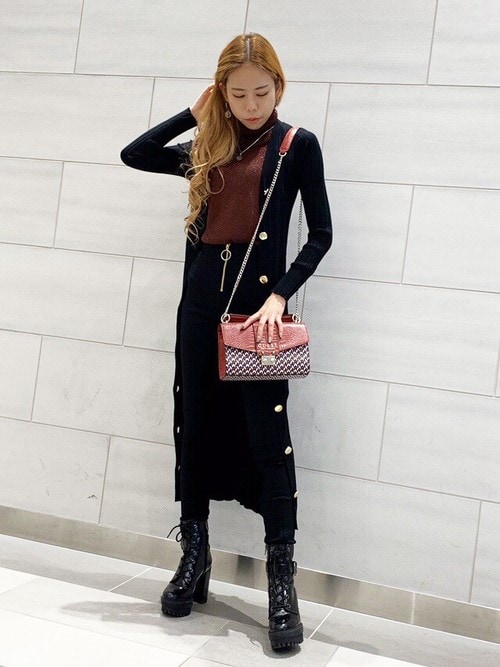 GUESS JAPANさんのコーディネート