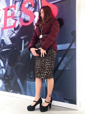 「Guess（ゲス）のアイテム（ダウンジャケット/コート）」を使った、GUESS JAPANさん（レディース・161cm）の冬コーディネート