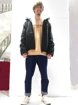 「Guess（ゲス）のアイテム（その他アウター）」を使った、GUESS JAPANさん（メンズ・178cm）の冬コーディネート