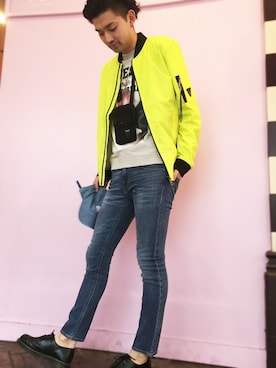「Guess（ゲス）のアイテム（キャップ）」を使った、GUESS JAPANさん（メンズ・187cm）の冬コーディネート