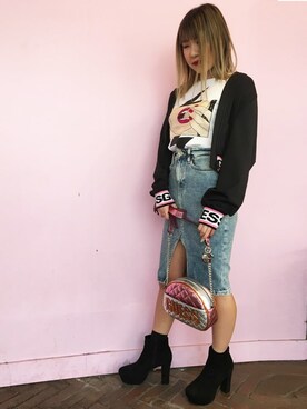「バッグ」｜「アイテム（ジャージ）」を使った、GUESS JAPANさん（レディース・155cm）の冬コーディネート