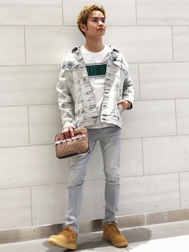 「Guess（ゲス）のアイテム（デニムジャケット）」を使った、GUESS JAPANさん（メンズ・168cm）の春コーディネート