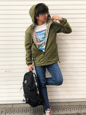 「リバーシブル」｜「アイテム（ナイロンジャケット）」を使った、GUESS JAPANさん（メンズ・165cm）の春コーディネート
