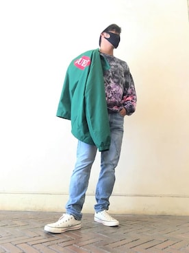 「スエット」｜「アイテム（ナイロンジャケット）」を使った、GUESS JAPANさん（メンズ・174cm）の秋コーディネート