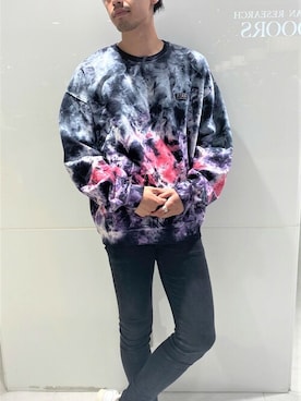 「Guess（ゲス）のアイテム（ニットキャップ/ビーニー）」を使った、GUESS JAPANさん（メンズ・178cm）の秋コーディネート