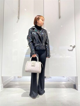 「Guess Jeans 」｜「アイテム（その他アウター）」を使った、GUESS JAPANさん（レディース・155cm）の冬コーディネート