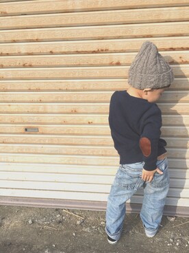 「DENIM DUNGAREE（デニムダンガリー）のアイテム（ニットキャップ/ビーニー、グレー系）」を使った、YAMORIさん（キッズ）の冬コーディネート