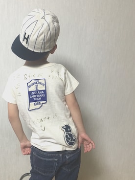 「DENIM DUNGAREE（デニムダンガリー）のアイテム（キャップ、ホワイト系）」を使った、YAMORIさん（キッズ）の春コーディネート
