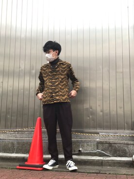 「SASQUATCHfabrix.（サスクワァッチファブリックス）のアイテム」を使った、テンチュー竹内健さん（メンズ・177cm）の冬コーディネート