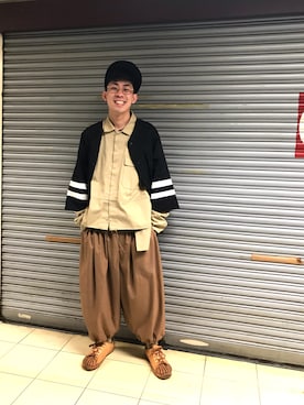 「SASQUATCHfabrix.（サスクワァッチファブリックス）のアイテム」を使った、テンチュー竹内健さん（メンズ・177cm）の春コーディネート