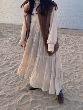 シアーストライプティアードワンピースを使った人気ファッションコーディネート Wear