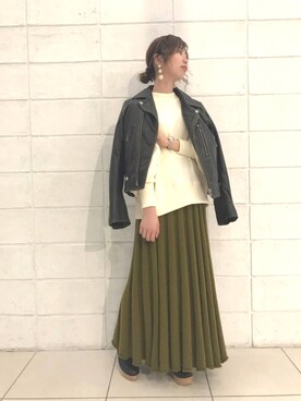 「Johnbull Private labo（ジョンブルプライベートラボ）のアイテム（スウェット）」を使った、りりこさん（レディース・155cm）の秋コーディネート