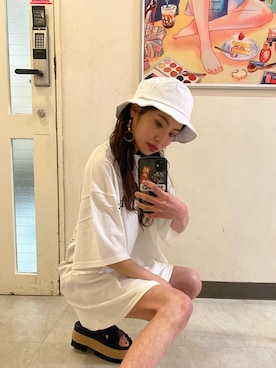 「BARAK（バラク）のアイテム（帽子）」を使った、MANAMIさん（レディース・160cm）の夏コーディネート
