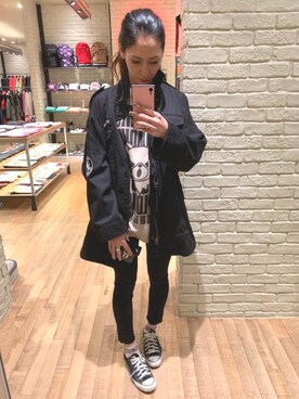 「長袖シャツ」｜「アイテム（財布/小物）」を使った、kanaさん（レディース・172cm）の秋コーディネート