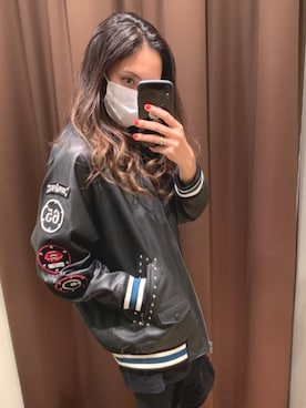 「スキニー」｜「アイテム（スタジャン）」を使った、kanaさん（レディース・172cm）の秋コーディネート