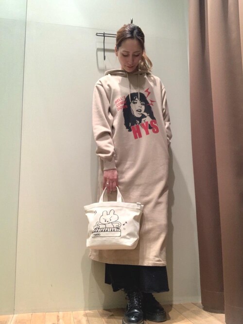HYSTERIC GLAMOUR（ヒステリックグラマー）の「HELL' S COMIN' DOWN