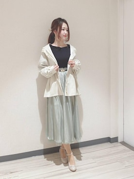 「ラメスカート」｜「アイテム（ブルゾン）」を使った、マジェスティックレゴンアミュプラザ小倉店スタッフさん（レディース・160cm）の冬コーディネート