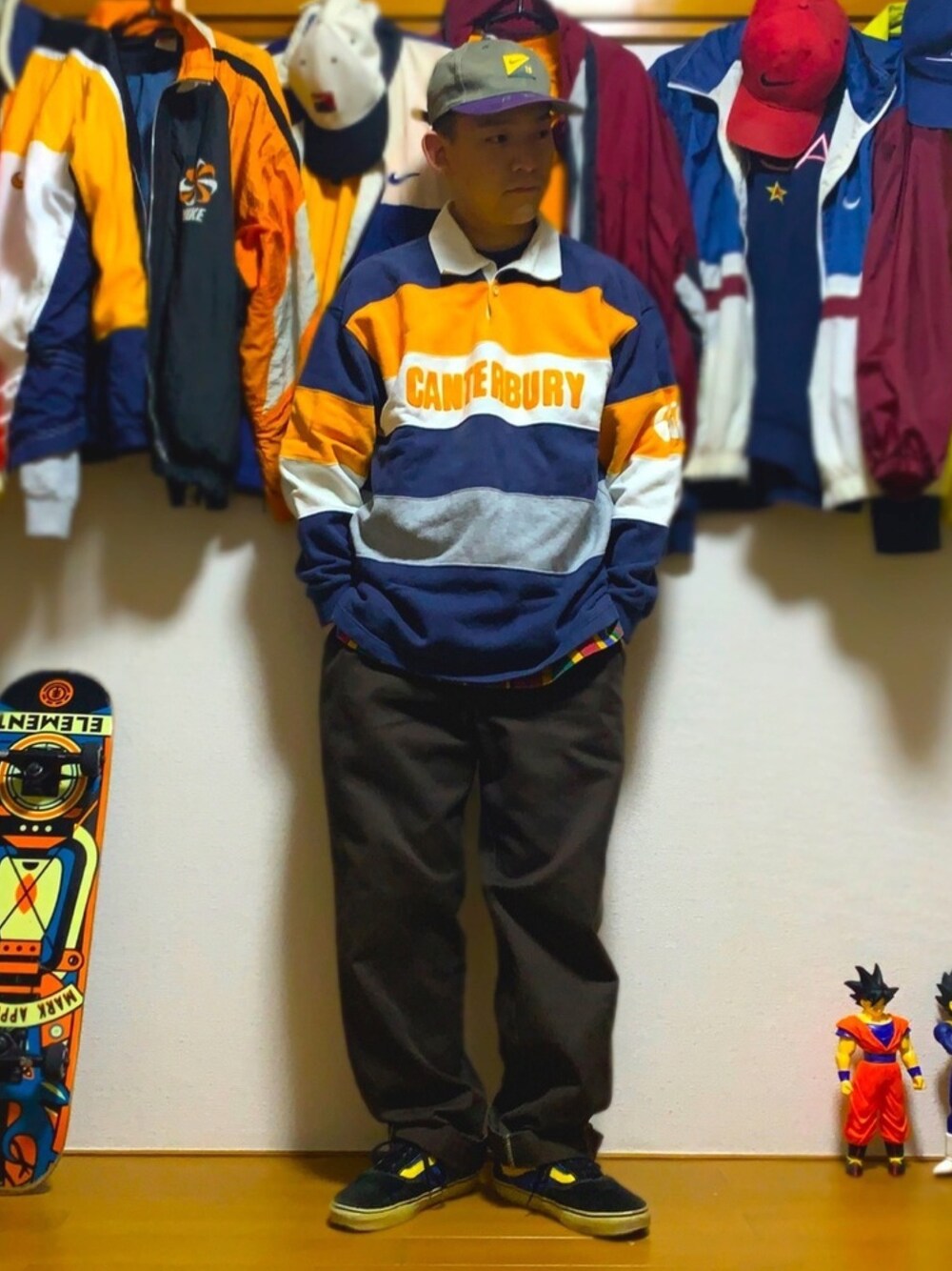 「古着、キャップ、ナイキ、カンタベリー、CANTERBURY、ラガーシャツ、ディッキーズ(Dickies)、VANS、オールドスクール、スケータースタイル」｜「NIKEのアイテム（キャップ、グリーン系）」を使った、Kosukeさん（メンズ・168cm）の冬コーディネートの1枚目の写真