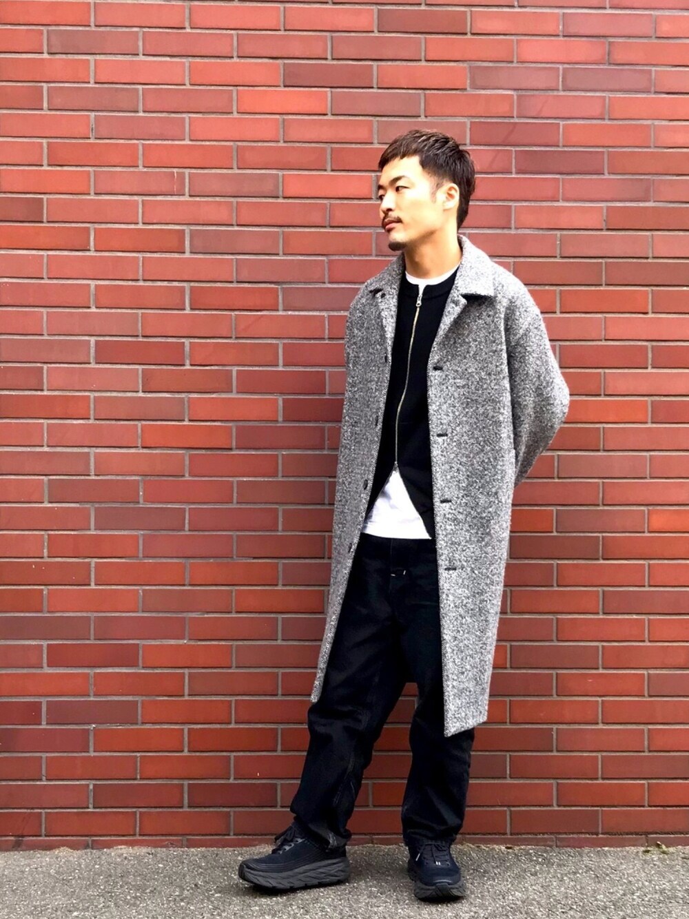 MAISON FLANEURのステンカラーコートを使った人気ファッション