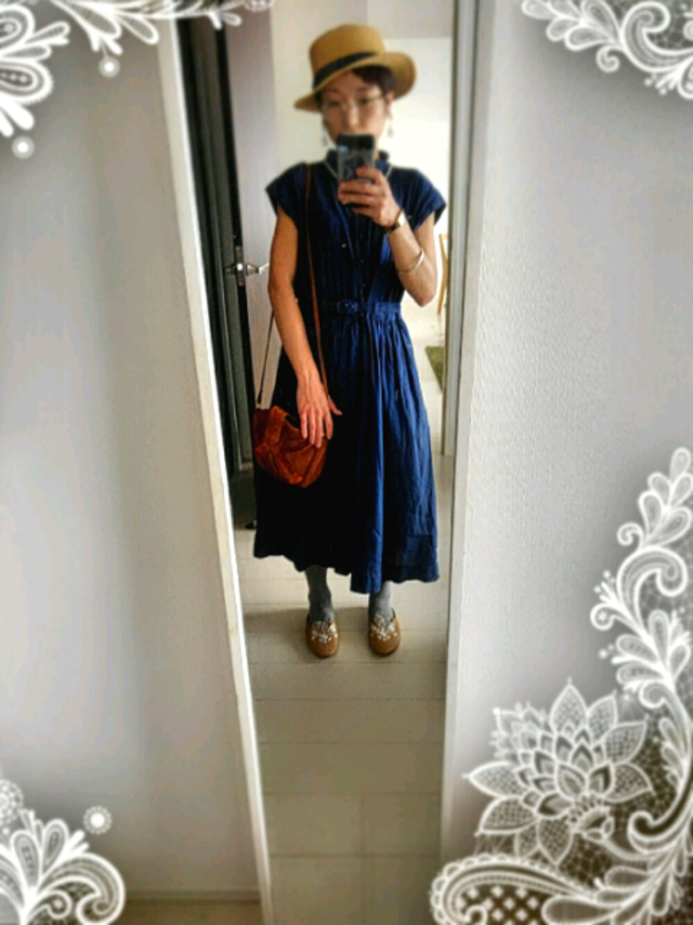 「ナチュラル、カンカン帽、ショルダーバッグ、おしゃれさんと繋がりたい、シンプル、ロングワンピース、フレンチスリーブ」｜「l'atelier du savonのアイテム（シャツワンピース、ブルー系）」を使った、紫萌1987082306さん（レディース・156cm）の夏コーディネートの1枚目の写真