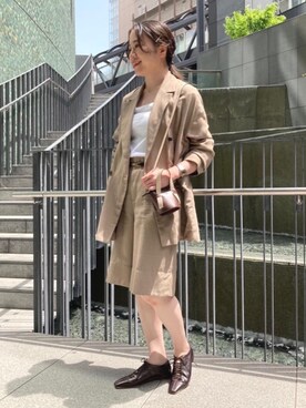 「ODETTE E ODILE（オデットエオディール）の【別注】ALMIRA Mini Bucket Bag（ショルダーバッグ、ブラウン系）」を使った、橋本　オデット エ オディール スタッフさん（レディース・157cm）の春コーディネート