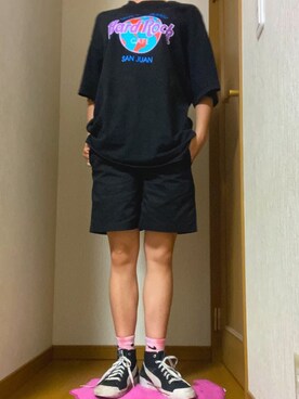 「GU（ジーユー）のアイテム（その他パンツ、ブラック系）」を使った、ドラやきさん（レディース・165cm）の夏コーディネート