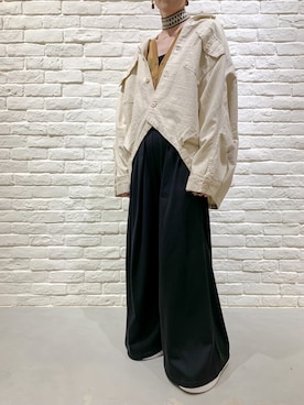 「BITTOKO（ビットコ）のアイテム（パンツ）」を使った、ヨッシーさん（レディース・160cm）の春コーディネート