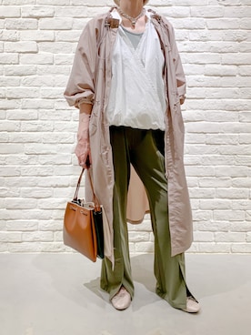 「BITTOKO（ビットコ）のアイテム（パンツ）」を使った、ヨッシーさん（レディース・160cm）の春コーディネート