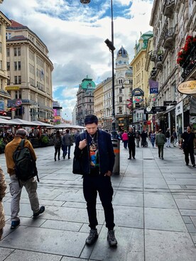 「R13（アールサーティーン）のアイテム（パンツ）」を使った、ambroseliuさん（メンズ・185cm）の秋コーディネート