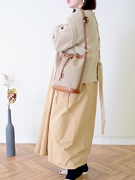 「CELINE（セリーヌ）のアイテム（ショルダーバッグ、ベージュ系）」を使った、haru___ibe様さん（レディース・158cm）の秋コーディネート