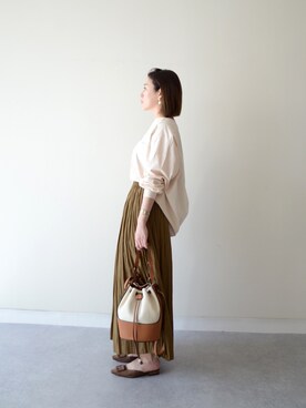 「ibeul_のアイテム（シャツ/ブラウス、ホワイト系）」を使った、haru___ibe様さん（レディース・158cm）の秋コーディネート