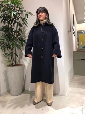 「RECOMMEND  ITEM STYLING」｜「アイテム（ステンカラーコート）」を使った、的場まみさん（レディース・160cm）の秋コーディネート