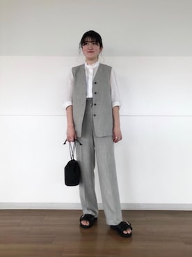 「allery（アレリー）のアイテム（バッグ）」を使った、的場まみさん（レディース・160cm）の春コーディネート