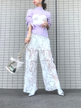 「アイテム（ブーティ、シルバー系）」を使った、amiさん（レディース・160cm）の春コーディネート