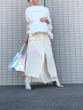 「アイテム（ブーティ、シルバー系）」を使った、amiさん（レディース・160cm）の春コーディネート