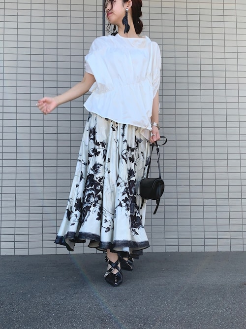 Ameri（アメリ）の「ADELE FLARE INFLATE SKIRT（スカート