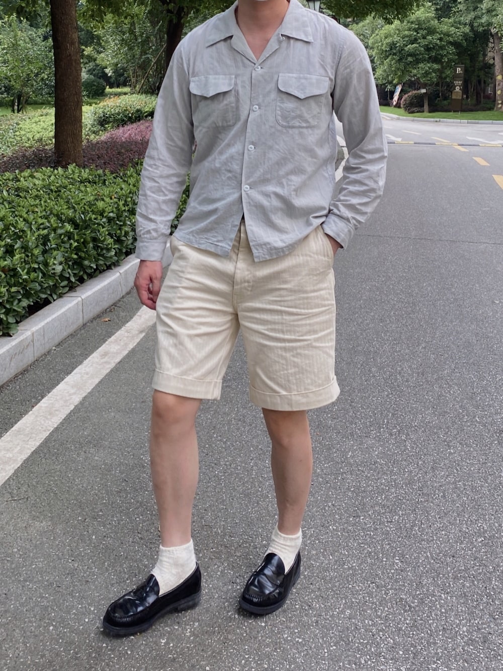 「BUTCHER PRODUCTSのアイテム（シャツ/ブラウス、シルバー系）」を使った、CoolKidsCantDieさん（メンズ・175cm）の夏コーディネートの1枚目の写真