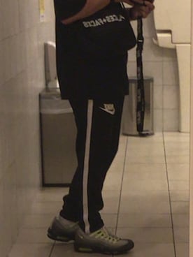 「palace」｜「アイテム（財布/小物）」を使った、h.hさん（メンズ・174cm）の夏コーディネート