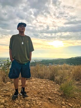 「REPUTATION（レピュテーション）のアイテム」を使った、曾祥誌さん（メンズ・173cm）の春コーディネート