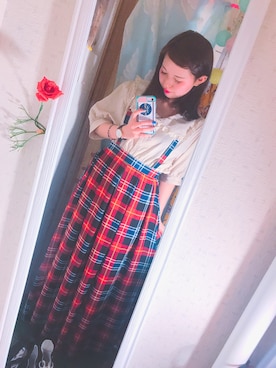 「赤チェック」｜「アイテム（アナログ腕時計）」を使った、ゆっすぅ🐻さん（レディース・154cm）の春コーディネート