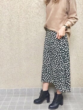 「NETSTAR（ネットスター）のアイテム（スカート）」を使った、MAYU.HASさん（レディース・157cm）の秋コーディネート