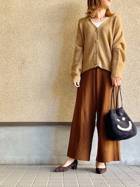 「KOBE LETTUCE（コウベレタス）の【WEARISTA akiicoさん×KOBE LETTUCEコラボ】ミラノリブニットパンツ（その他パンツ）」を使った、MAYU.HASさん（レディース・157cm）の秋コーディネート