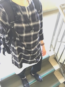 「アイテム（バングル/リストバンド）」を使った、こてつさん（メンズ・179cm・20代）の春コーディネート