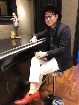 「ネイビー」｜「アイテム（フィギュア）」を使った、イオンモール都城駅前 ハイダウェイニコルさん（メンズ・170cm）の春コーディネート