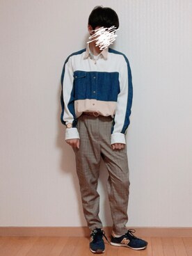 「アイテム（スラックス）」を使った、けしましさん（メンズ・165cm・10代）の秋コーディネート